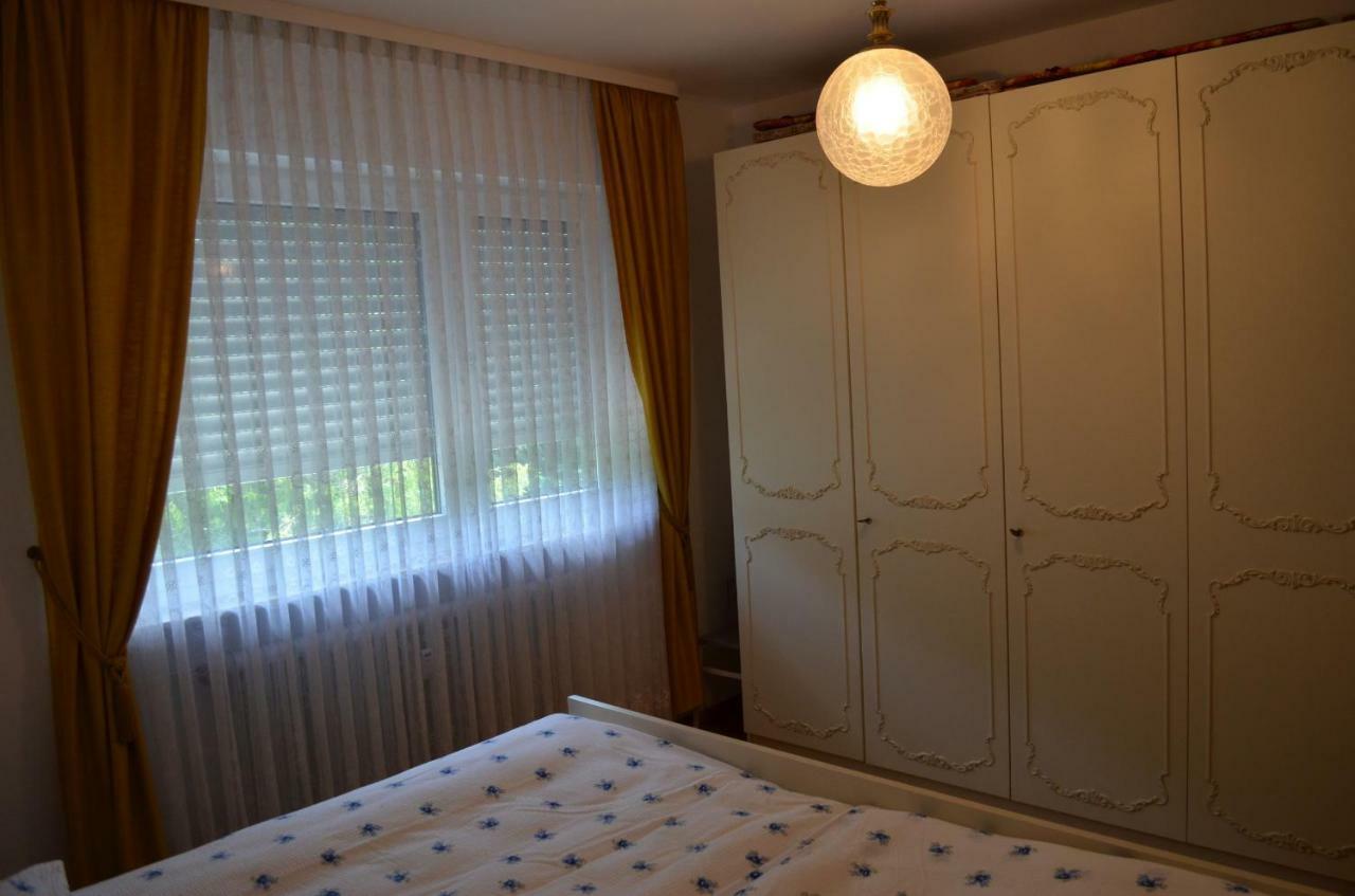 Ferienwohnung Am Kurpark Бад Вилдбад Екстериор снимка